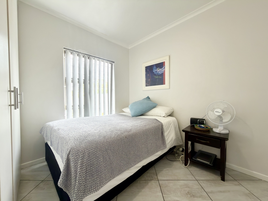 2 Bedroom Property for Sale in Table View Western Cape